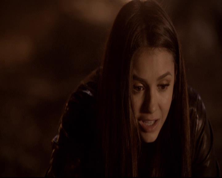 VampireDiariesWorld-dot-org_2x20TheLastDay2222.jpg