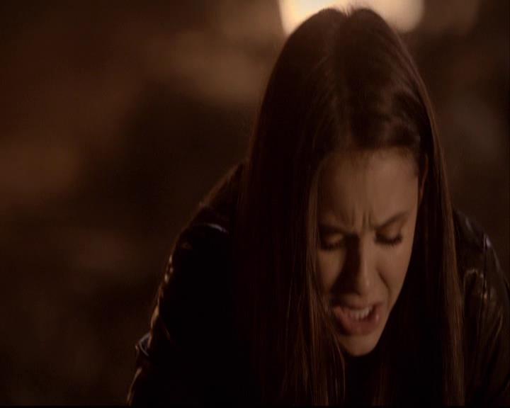 VampireDiariesWorld-dot-org_2x20TheLastDay2224.jpg