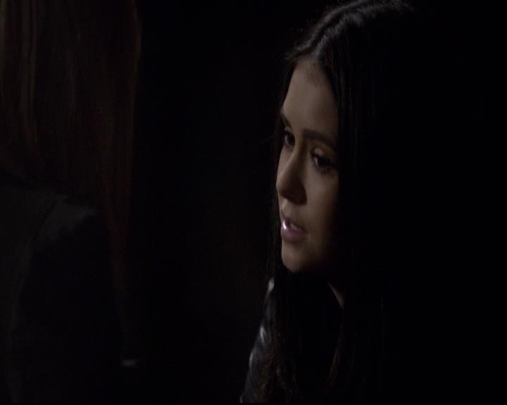 VampireDiariesWorld-dot-org_2x21TheSunAlsoRises0168.jpg