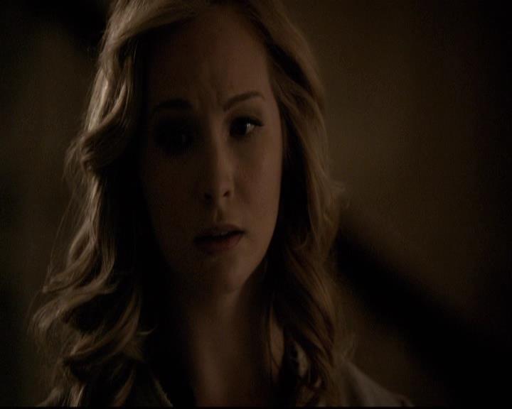 VampireDiariesWorld-dot-org_2x21TheSunAlsoRises0432.jpg