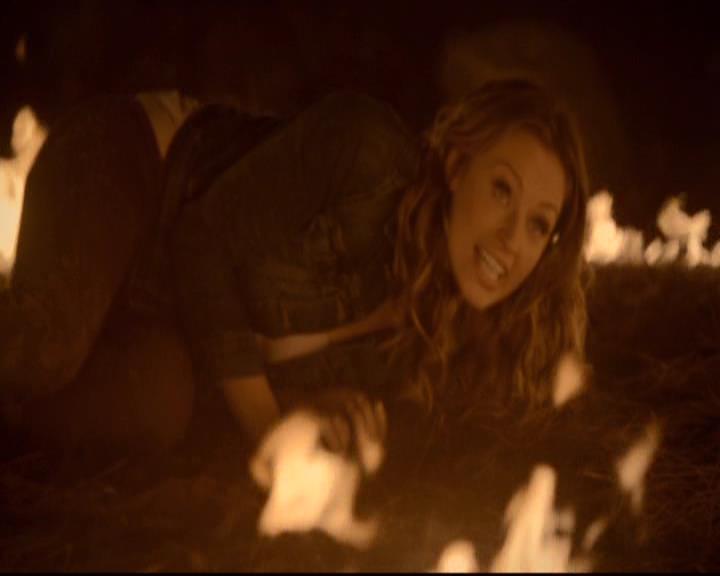 VampireDiariesWorld-dot-org_2x21TheSunAlsoRises0535.jpg