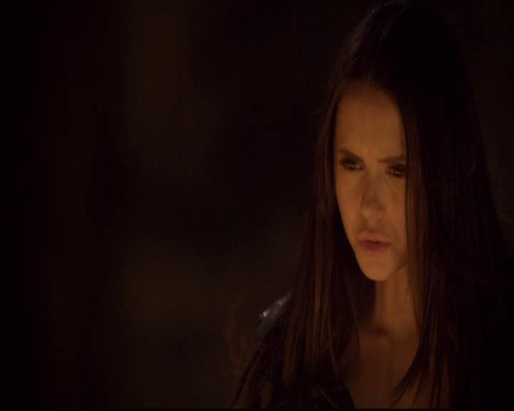 VampireDiariesWorld-dot-org_2x21TheSunAlsoRises0539.jpg