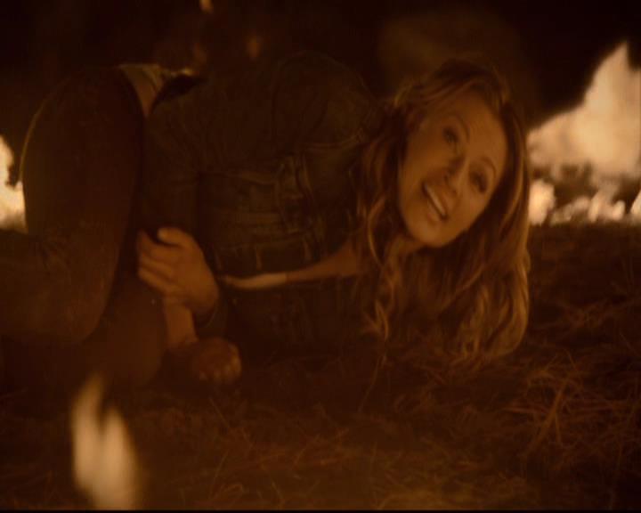 VampireDiariesWorld-dot-org_2x21TheSunAlsoRises0541.jpg