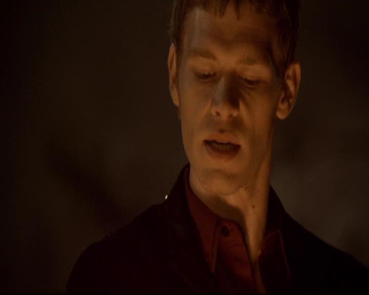 VampireDiariesWorld-dot-org_2x21TheSunAlsoRises0667.jpg