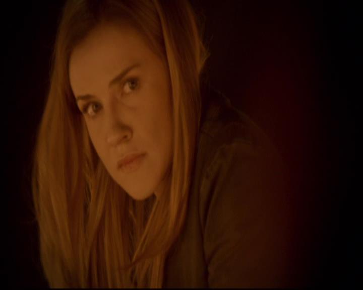 VampireDiariesWorld-dot-org_2x21TheSunAlsoRises0704.jpg