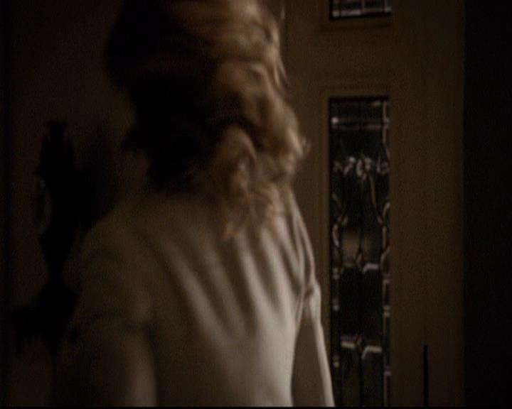 VampireDiariesWorld-dot-org_2x21TheSunAlsoRises0766.jpg