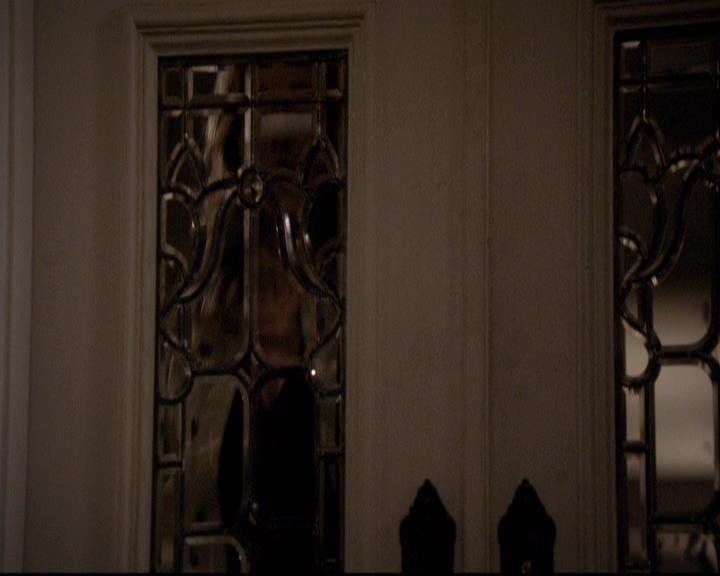 VampireDiariesWorld-dot-org_2x21TheSunAlsoRises0768.jpg