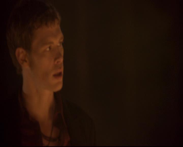 VampireDiariesWorld-dot-org_2x21TheSunAlsoRises1311.jpg