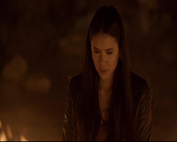 VampireDiariesWorld-dot-org_2x21TheSunAlsoRises1415.jpg