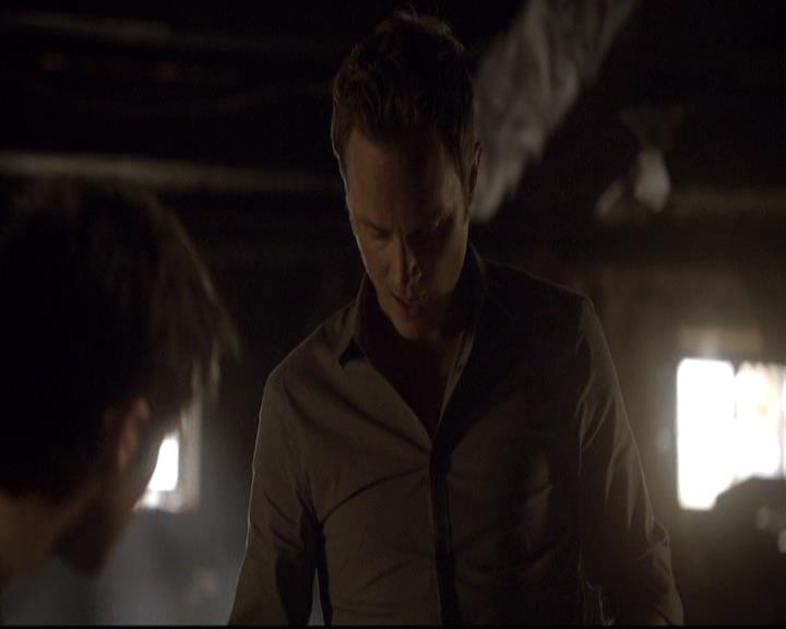 VampireDiariesWorld-dot-org_2x21TheSunAlsoRises1699.jpg