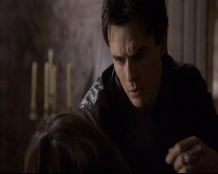 VampireDiariesWorld-dot-org_2x21TheSunAlsoRises1739.jpg