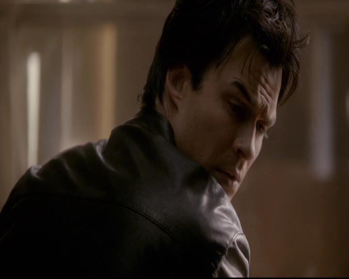 VampireDiariesWorld-dot-org_2x21TheSunAlsoRises1762.jpg