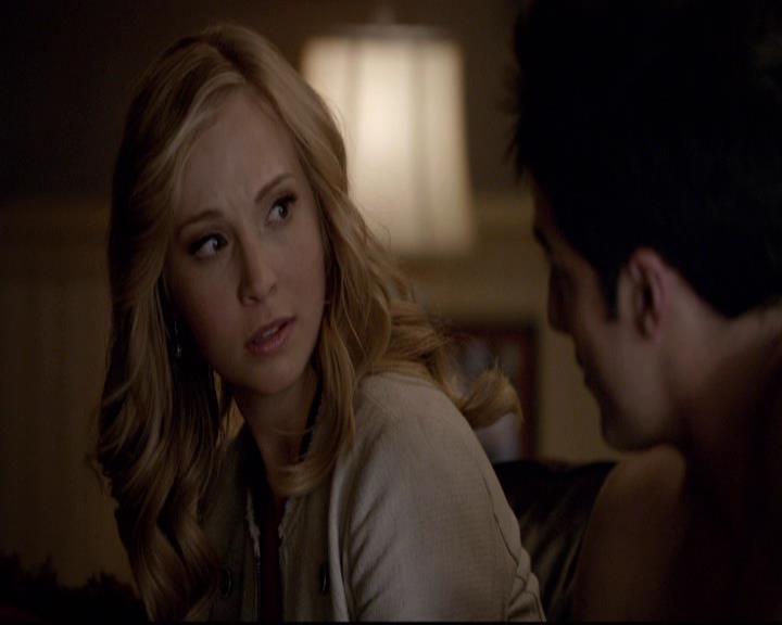 VampireDiariesWorld-dot-org_2x21TheSunAlsoRises1855.jpg