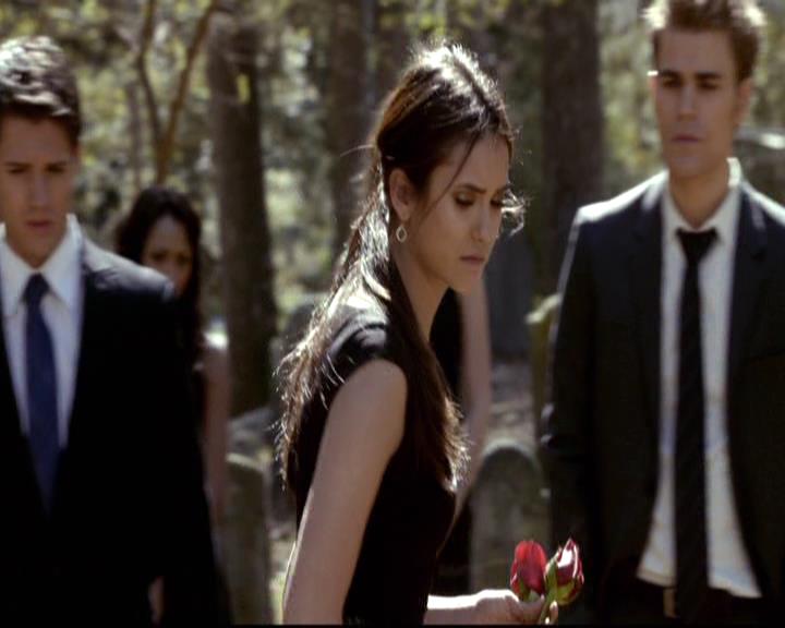 VampireDiariesWorld-dot-org_2x21TheSunAlsoRises2099.jpg