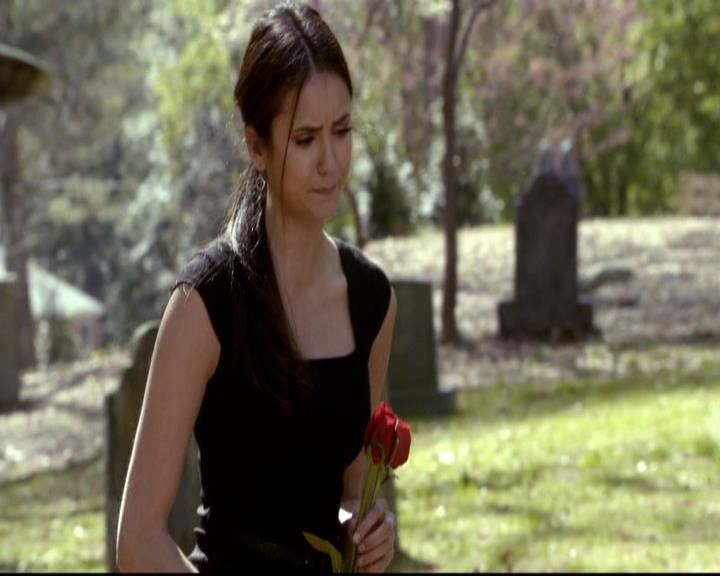 VampireDiariesWorld-dot-org_2x21TheSunAlsoRises2106.jpg