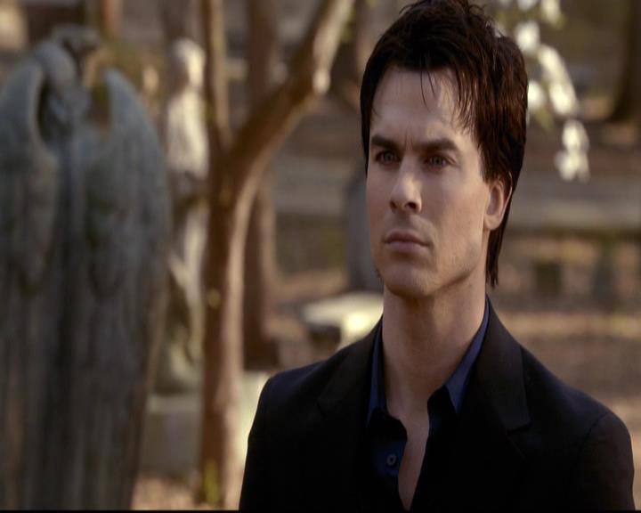 VampireDiariesWorld-dot-org_2x21TheSunAlsoRises2168.jpg