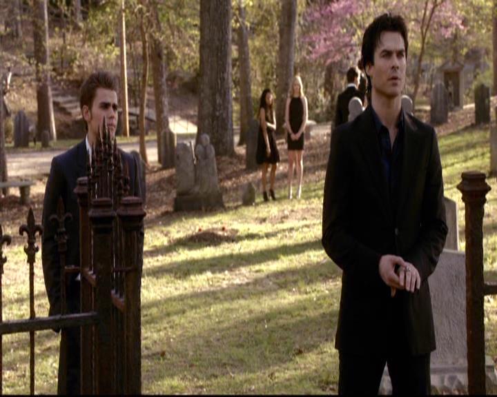 VampireDiariesWorld-dot-org_2x21TheSunAlsoRises2172.jpg