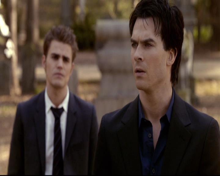 VampireDiariesWorld-dot-org_2x21TheSunAlsoRises2182.jpg