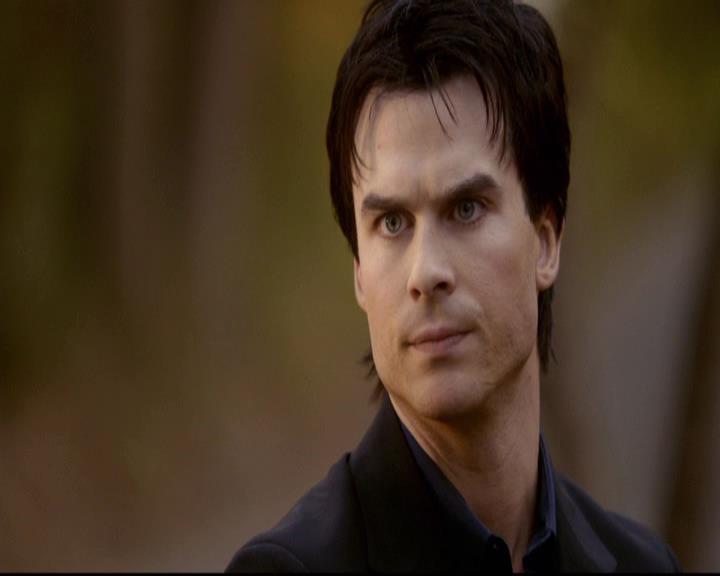 VampireDiariesWorld-dot-org_2x21TheSunAlsoRises2198.jpg