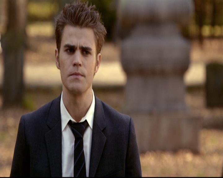 VampireDiariesWorld-dot-org_2x21TheSunAlsoRises2199.jpg