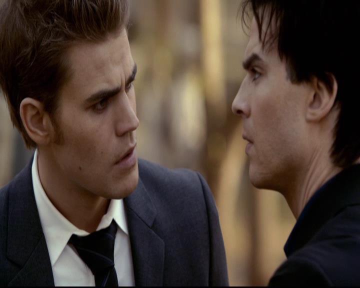 VampireDiariesWorld-dot-org_2x21TheSunAlsoRises2214.jpg