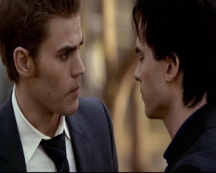 VampireDiariesWorld-dot-org_2x21TheSunAlsoRises2220.jpg