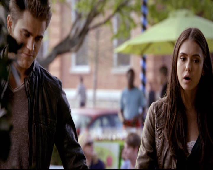 VampireDiariesWorld-dot-org_2x22AsILayDying0546.jpg