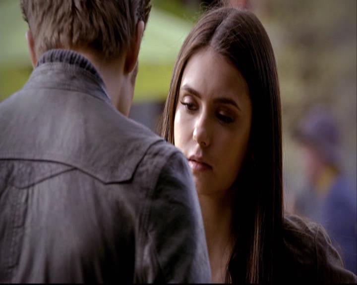 VampireDiariesWorld-dot-org_2x22AsILayDying0553.jpg