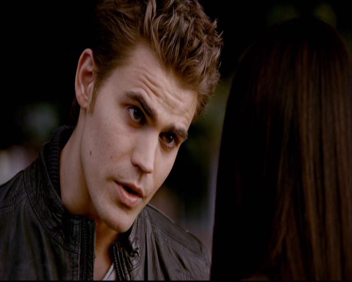 VampireDiariesWorld-dot-org_2x22AsILayDying0586.jpg