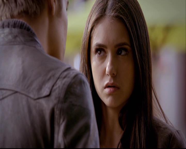 VampireDiariesWorld-dot-org_2x22AsILayDying0591.jpg