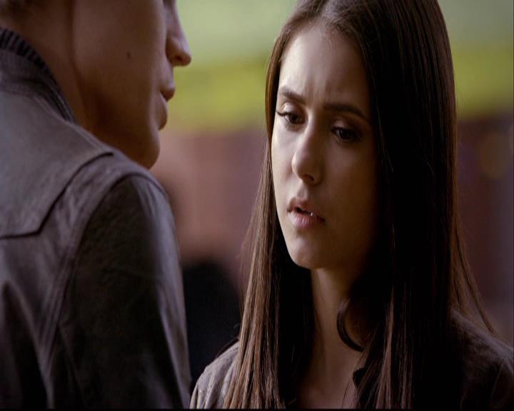 VampireDiariesWorld-dot-org_2x22AsILayDying0602.jpg