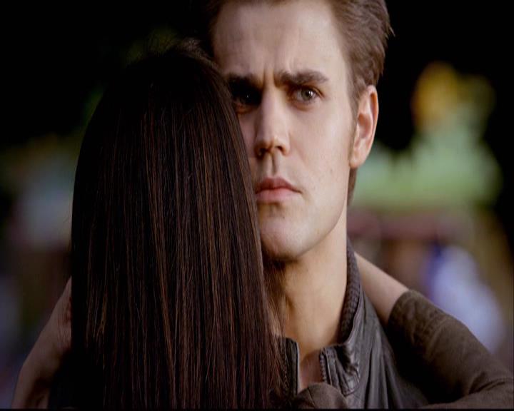 VampireDiariesWorld-dot-org_2x22AsILayDying0611.jpg