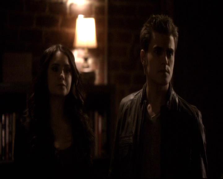 VampireDiariesWorld-dot-org_2x22AsILayDying0730.jpg