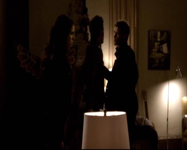 VampireDiariesWorld-dot-org_2x22AsILayDying0775.jpg