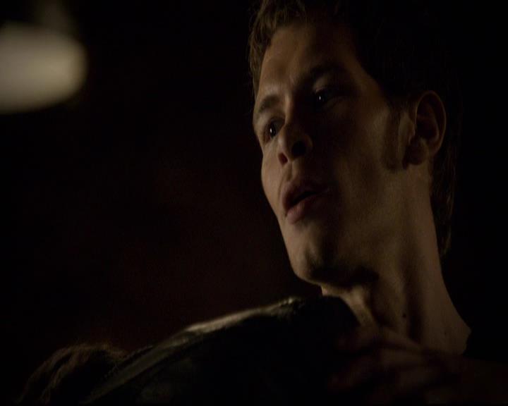 VampireDiariesWorld-dot-org_2x22AsILayDying0798.jpg