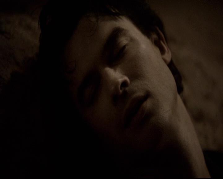 VampireDiariesWorld-dot-org_2x22AsILayDying0844.jpg