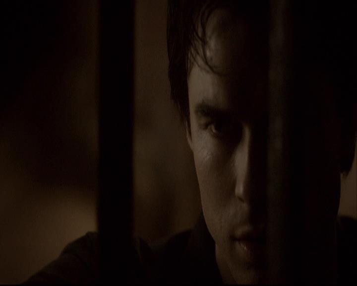 VampireDiariesWorld-dot-org_2x22AsILayDying0860.jpg