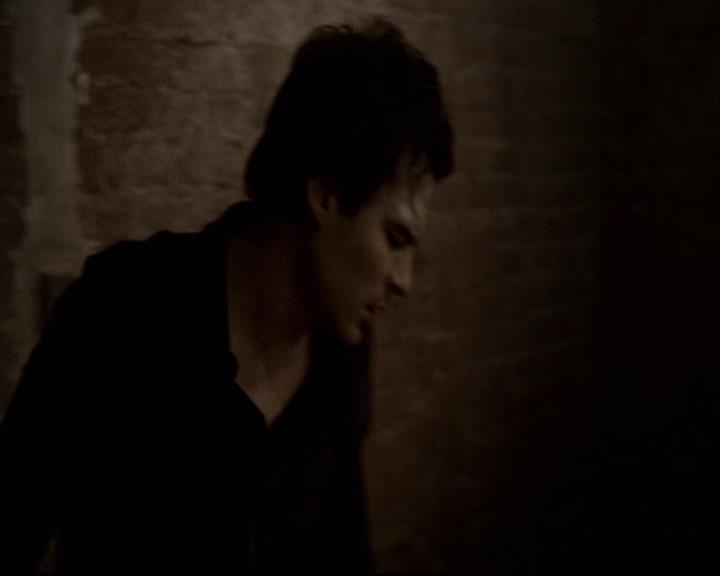 VampireDiariesWorld-dot-org_2x22AsILayDying0866.jpg