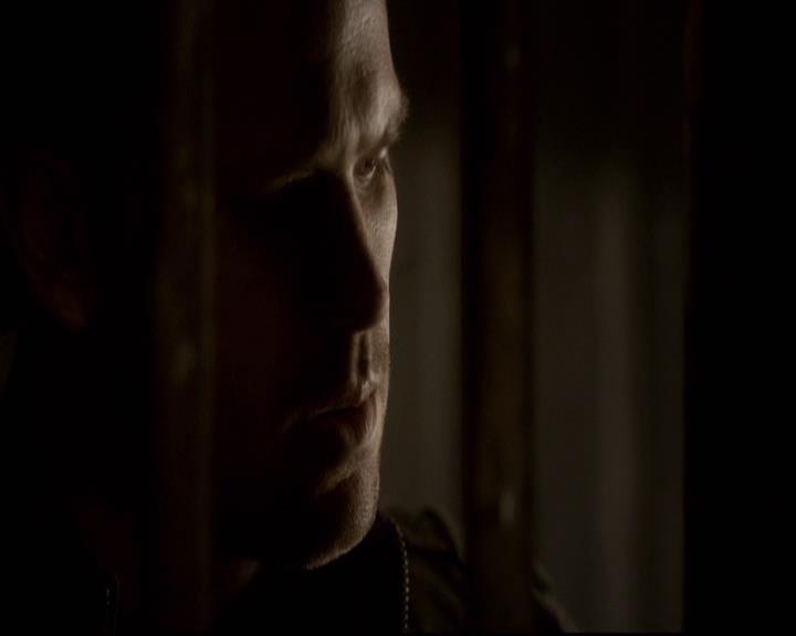 VampireDiariesWorld-dot-org_2x22AsILayDying0885.jpg