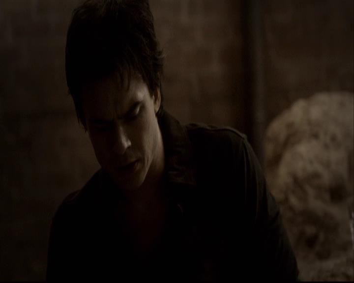 VampireDiariesWorld-dot-org_2x22AsILayDying0890.jpg