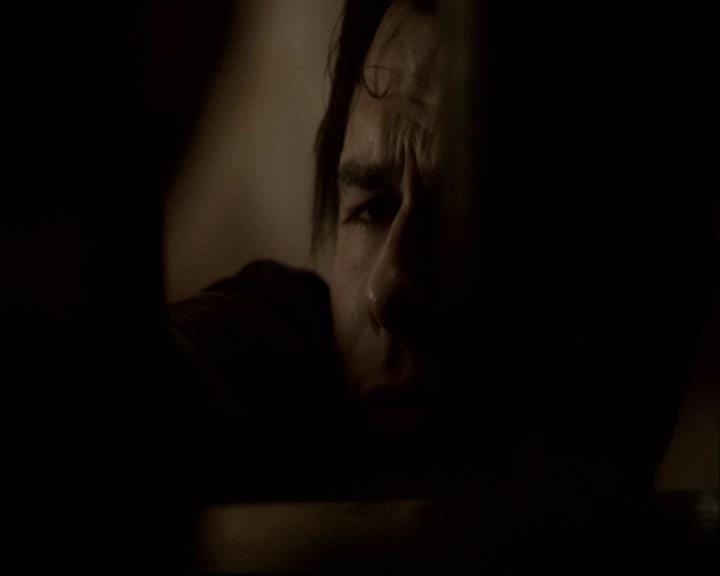 VampireDiariesWorld-dot-org_2x22AsILayDying0908.jpg