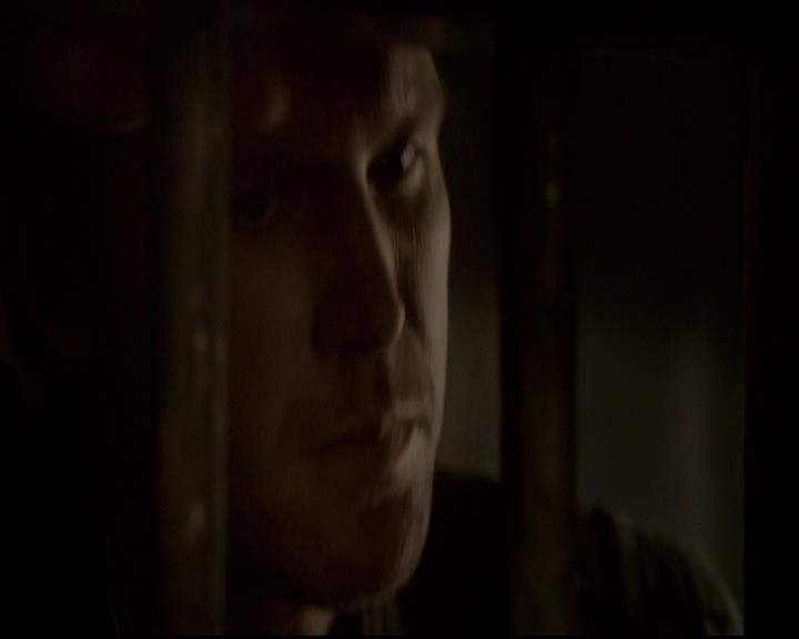 VampireDiariesWorld-dot-org_2x22AsILayDying0912.jpg