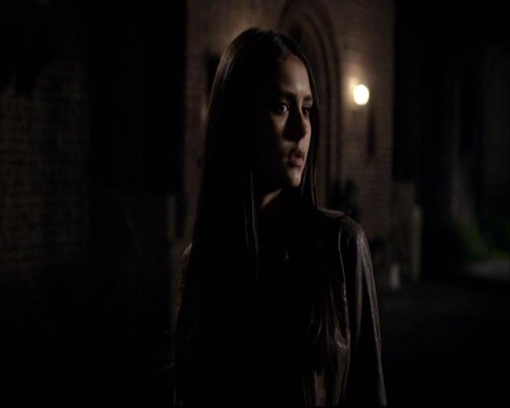 VampireDiariesWorld-dot-org_2x22AsILayDying0932.jpg