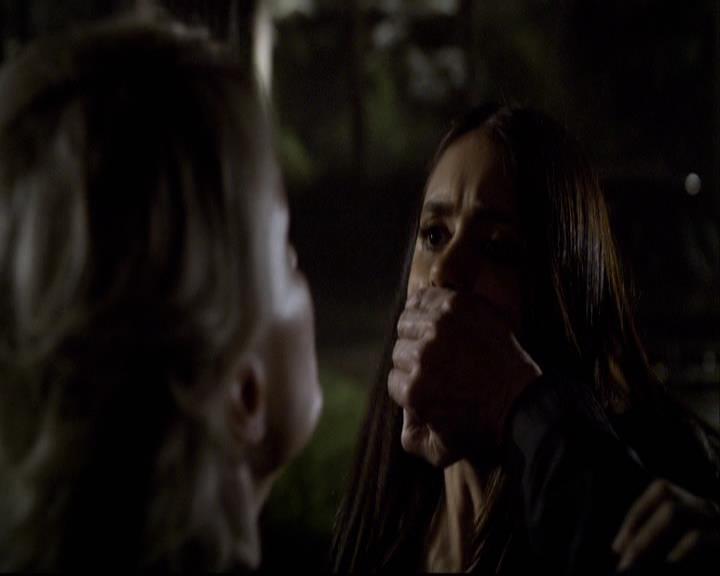 VampireDiariesWorld-dot-org_2x22AsILayDying0934.jpg