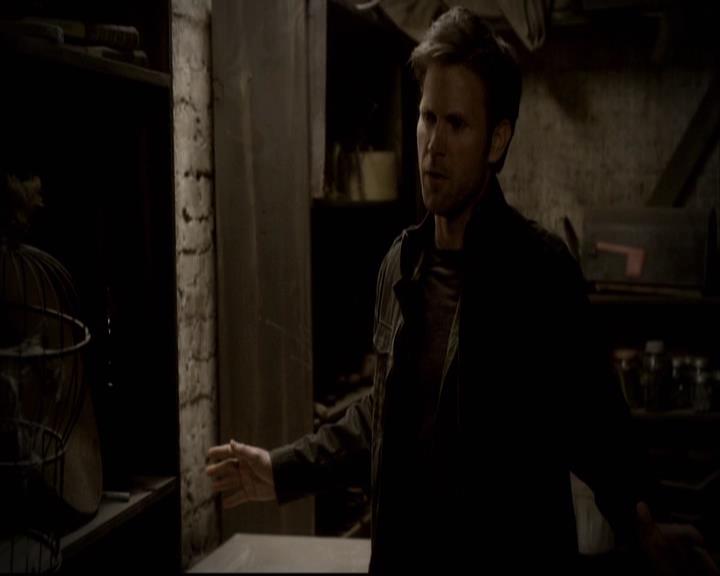 VampireDiariesWorld-dot-org_2x22AsILayDying0954.jpg