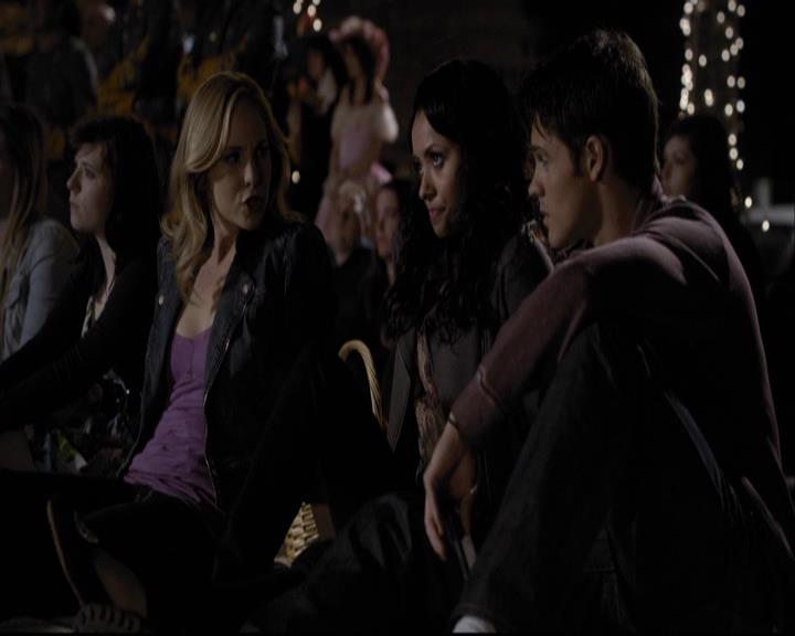 VampireDiariesWorld-dot-org_2x22AsILayDying0978.jpg