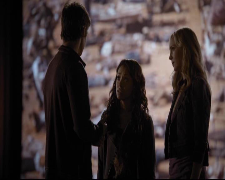 VampireDiariesWorld-dot-org_2x22AsILayDying1000.jpg