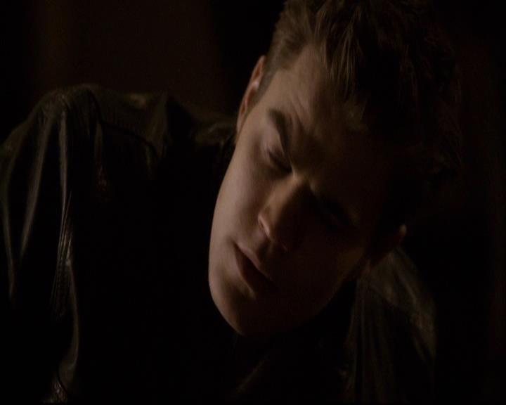 VampireDiariesWorld-dot-org_2x22AsILayDying1014.jpg