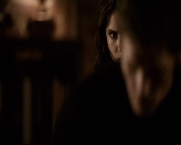 VampireDiariesWorld-dot-org_2x22AsILayDying1015.jpg