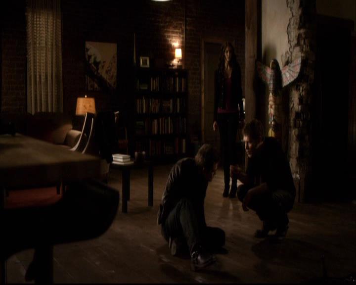 VampireDiariesWorld-dot-org_2x22AsILayDying1019.jpg